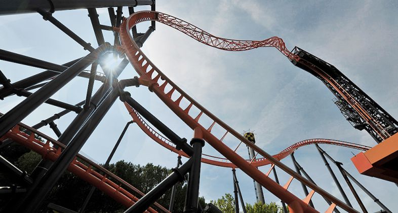 The most dizzying rides of Parque de Atracciones de Madrid EN